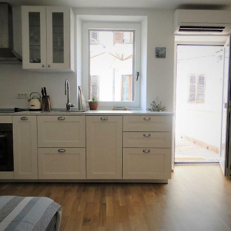 Apartma Na Terasi Izola Eksteriør bilde